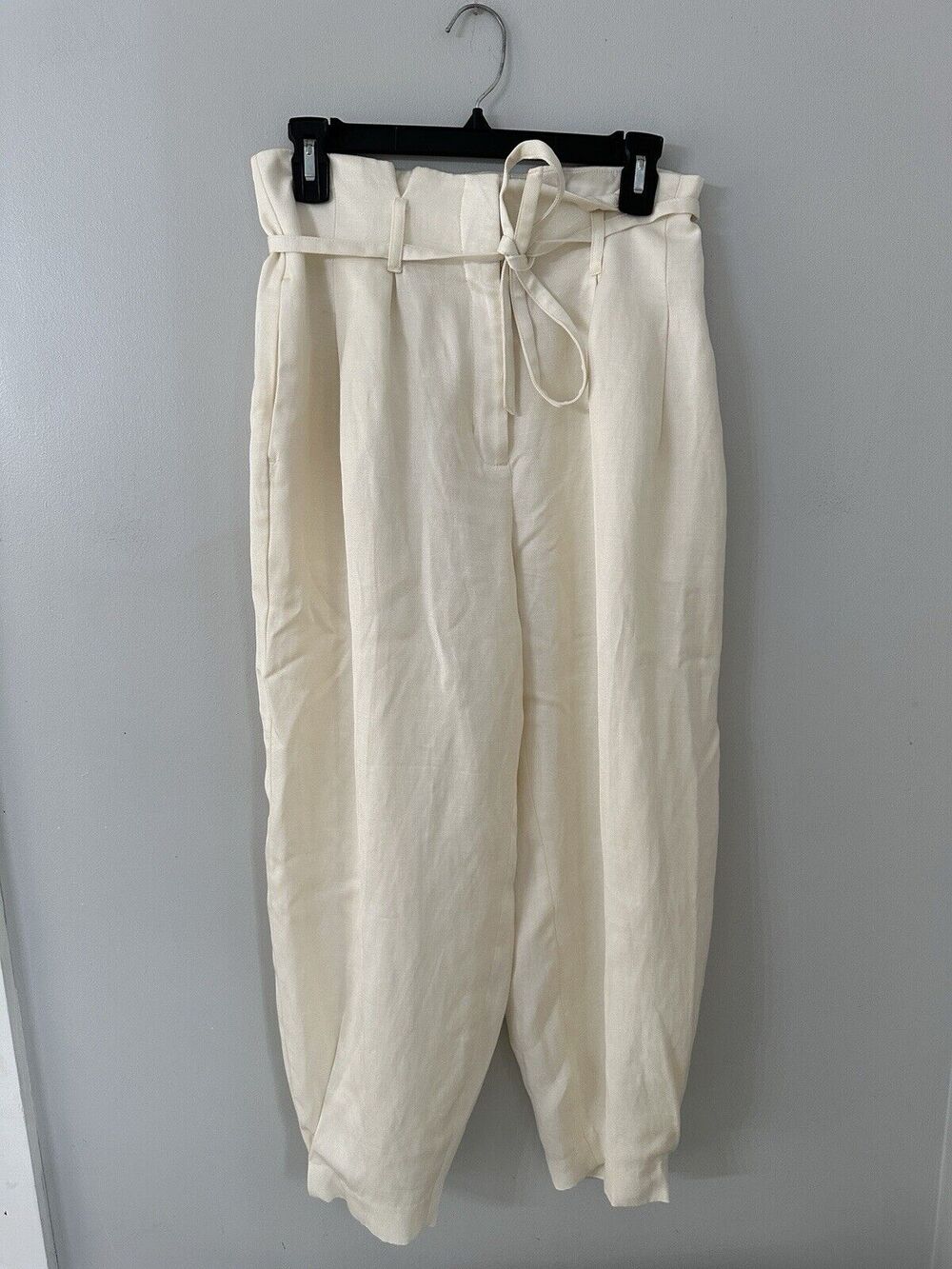 Express Women’s 6 Short Cream Linen Blend Pants High Rise Paperbag Waist Ankle